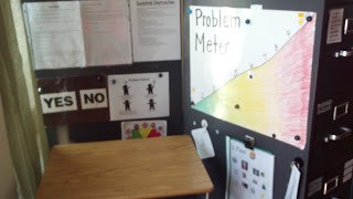 CREATE A SAFE SPOT {CLASSROOM SETUP}