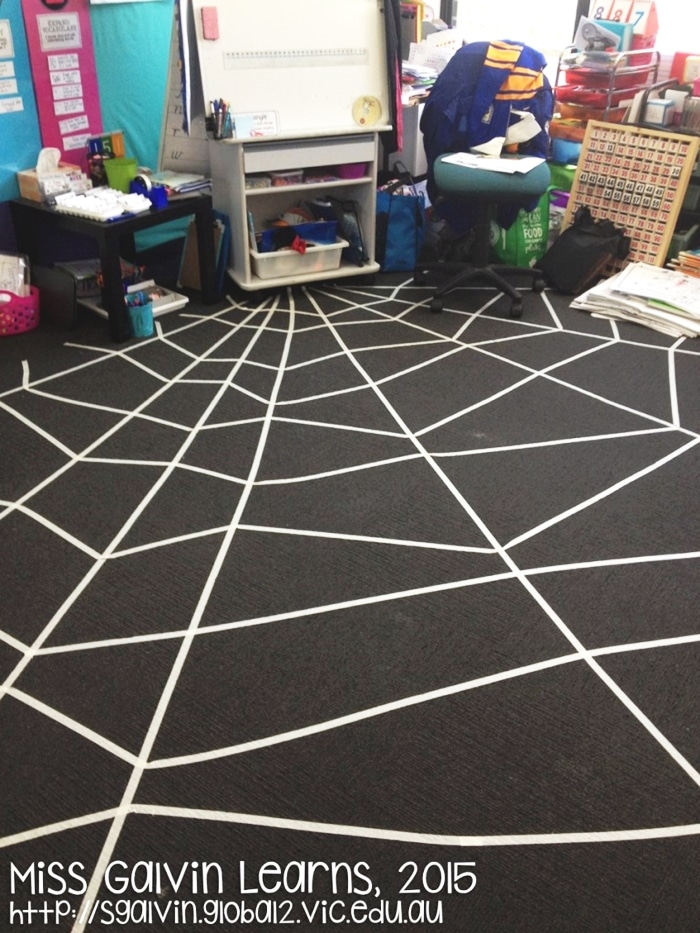 DIY Spider Web Rug for Halloween