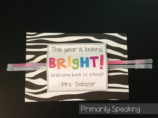 Teach Junkie: 31 creative back to school treats for students {printables} - The year is looking bright Glowsticks treat Teach Junkie: 31 creative back to school treats for students {printables}